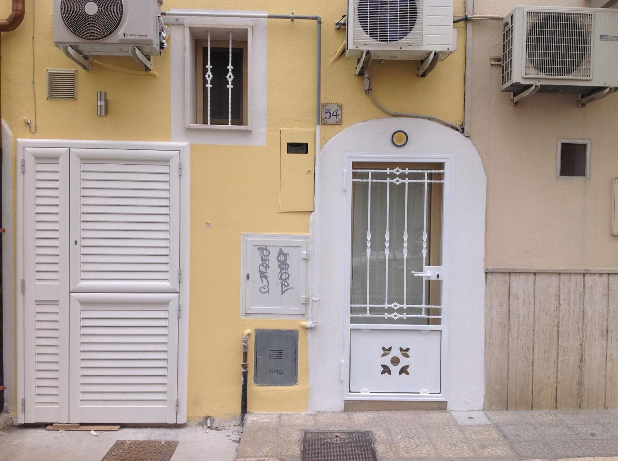 Dany Apartment Polignano a Mare Bagian luar foto